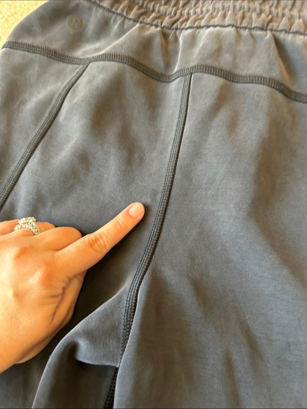 Lululemon Softstreme High-Rise Pant 4 - Picture 7 of 8